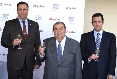 Luis Zelaya junto al magnate de las telecomunicaciones, Rafael Ferrari